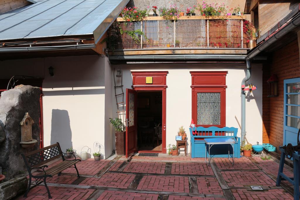 Apartman Na Zlatom Dvore Banská Štiavnica Habitación foto